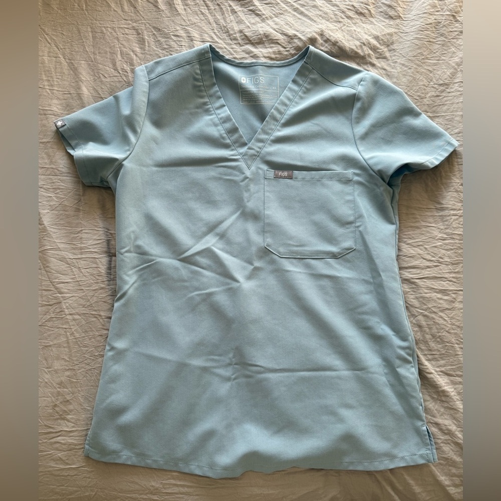 Figs scrub set XS top/ S bottoms